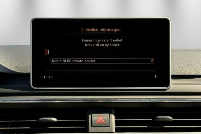 audi-a4-bensin-2016-big-28