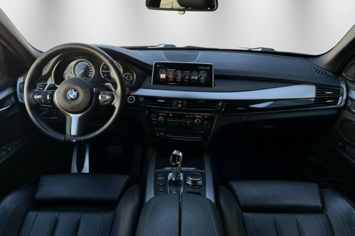 bmw-x5-elektrisitetbensin-2017-big-13