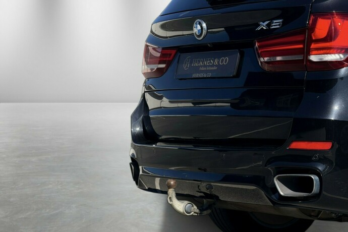 bmw-x5-elektrisitetbensin-2017-big-9