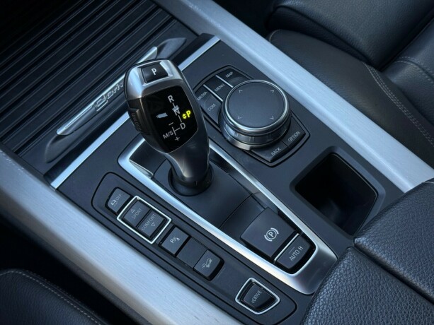 bmw-x5-elektrisitetbensin-2017-big-20
