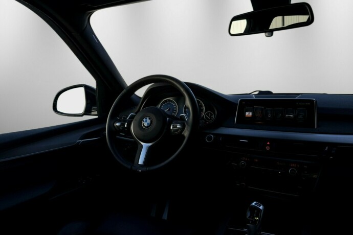 bmw-x5-elektrisitetbensin-2017-big-10