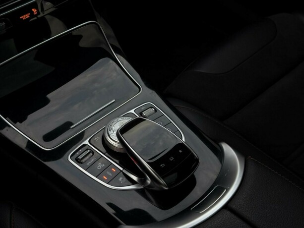 mercedes-benz-c-klasse-bensin-2016-big-23