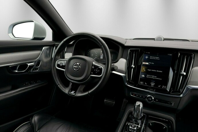 volvo-s90-elektrisitetbensin-2019-big-12