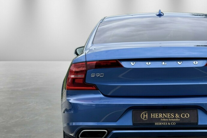 volvo-s90-elektrisitetbensin-2019-big-7