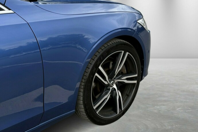 volvo-s90-elektrisitetbensin-2019-big-11