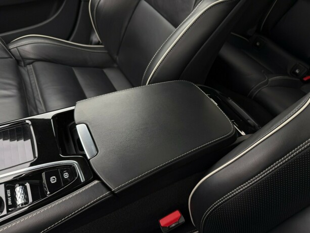volvo-s90-elektrisitetbensin-2019-big-26