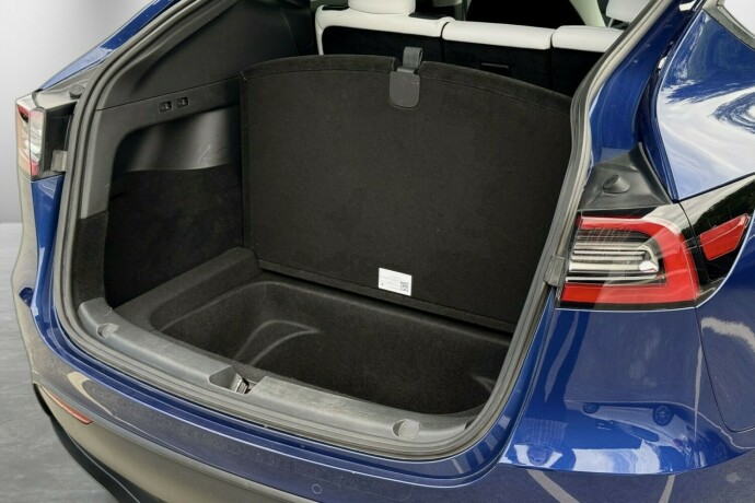 tesla-model-y-elektrisitet-2021-big-12