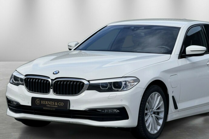 bmw-5-serie-elektrisitetbensin-2017-big-2