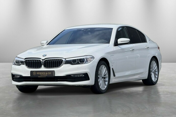 bmw-5-serie-elektrisitetbensin-2017-big-1