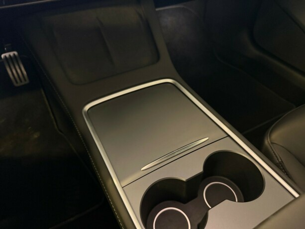 tesla-model-3-elektrisitet-2023-big-14
