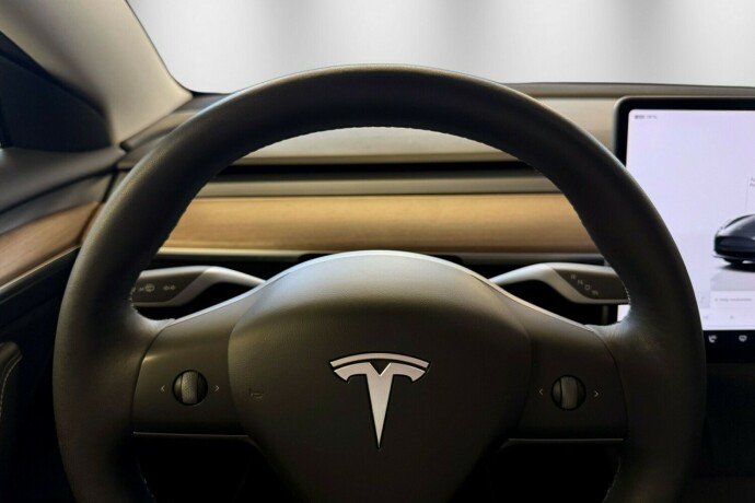 tesla-model-3-elektrisitet-2023-big-11