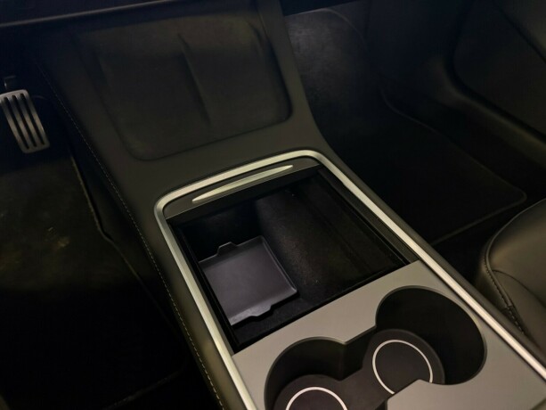 tesla-model-3-elektrisitet-2023-big-15