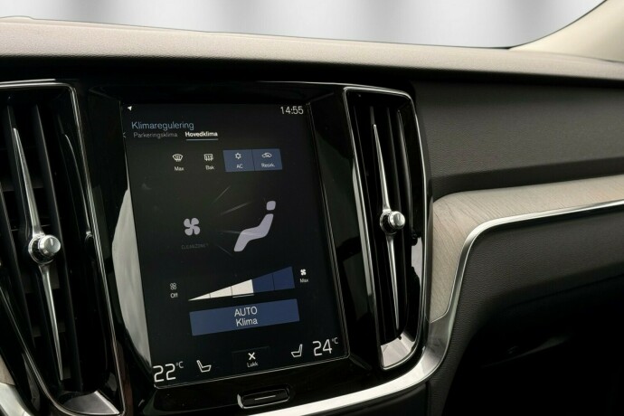 volvo-v60-plug-in-petrol-2019-big-23