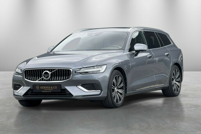 volvo-v60-plug-in-petrol-2019-big-1
