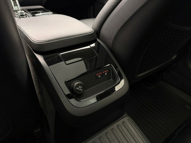 volvo-v60-plug-in-petrol-2019-big-29