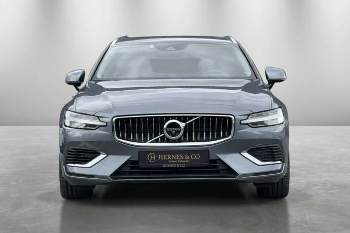 volvo-v60-elektrisitetbensin-2019-big-2