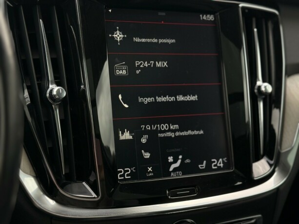 volvo-v60-plug-in-petrol-2019-big-15