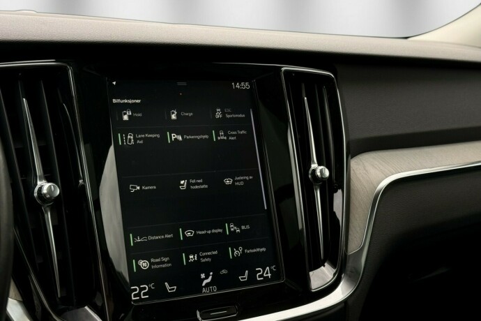 volvo-v60-plug-in-petrol-2019-big-28