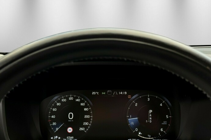 volvo-v60-cross-country-diesel-2020-big-14