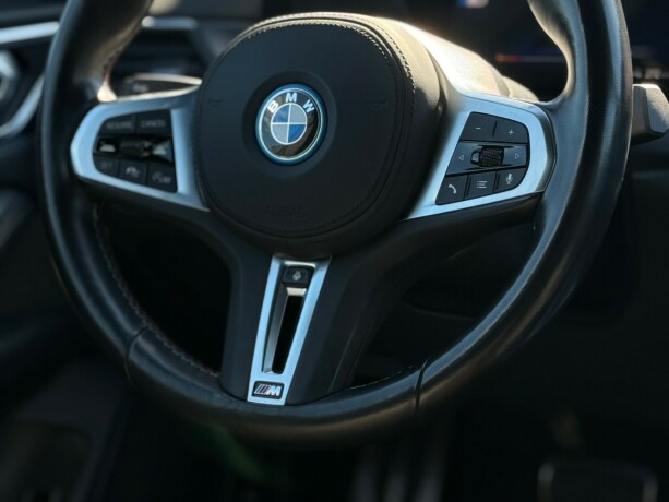 bmw-i4-m50-elektrisitet-2023-big-17