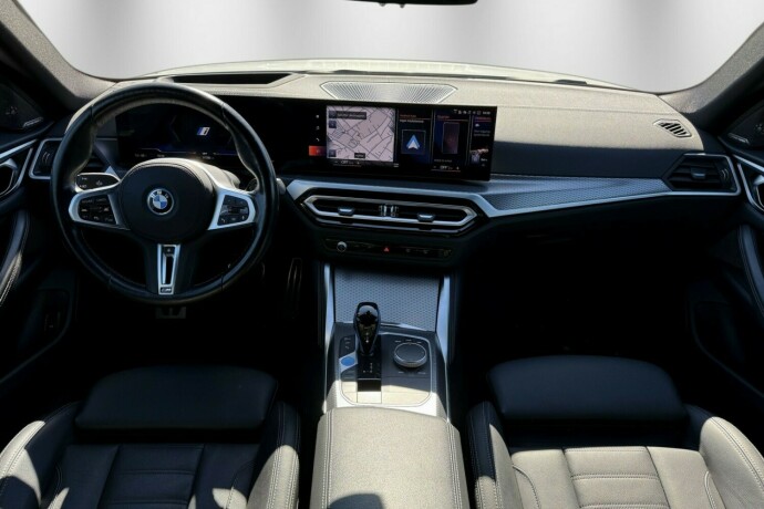 bmw-i4-m50-elektrisitet-2023-big-15