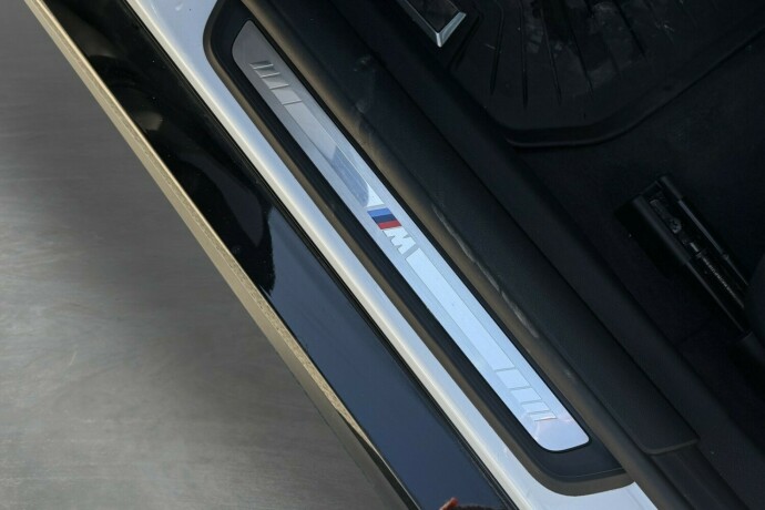 bmw-i4-m50-elektrisitet-2023-big-20