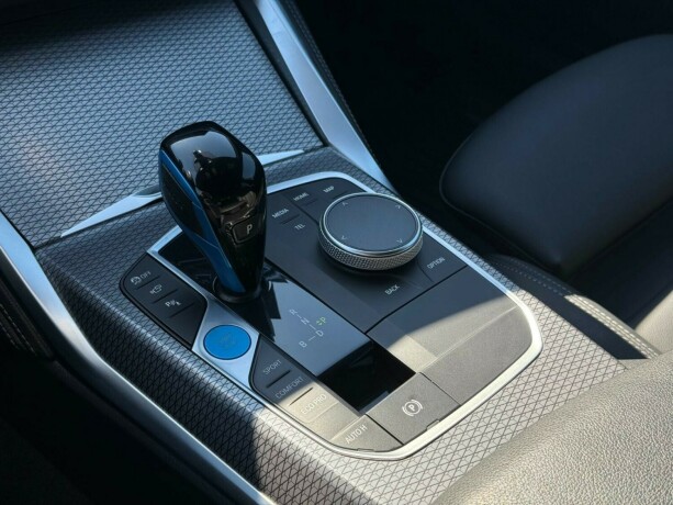 bmw-i4-m50-elektrisitet-2023-big-21
