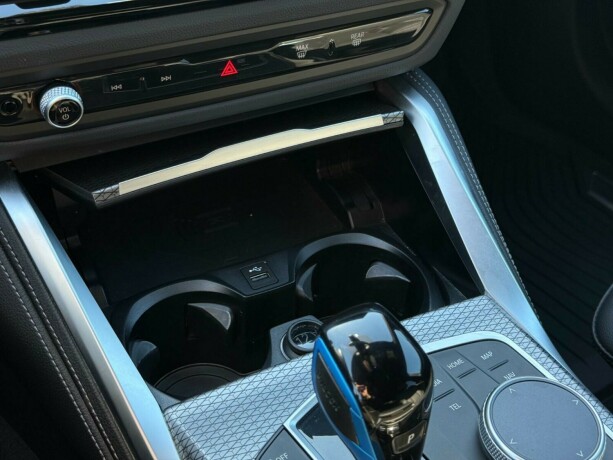 bmw-i4-m50-elektrisitet-2023-big-24