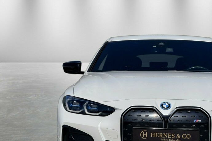bmw-i4-m50-elektrisitet-2023-big-3