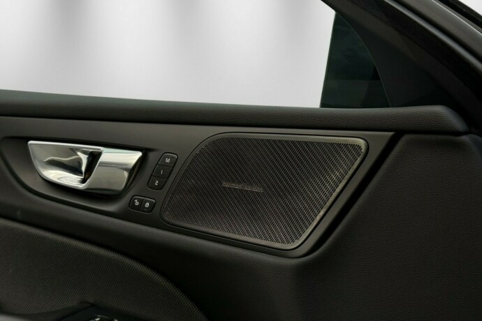 volvo-v60-elektrisitetbensin-2022-big-17