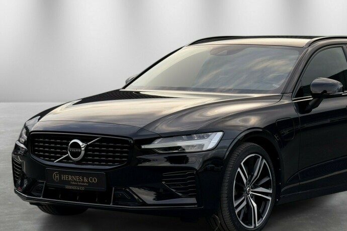 volvo-v60-elektrisitetbensin-2022-big-1