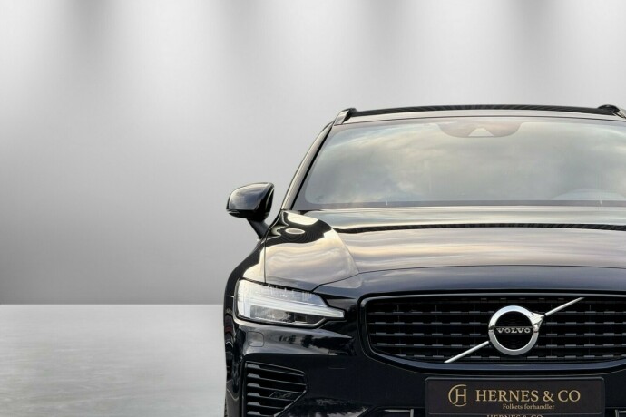volvo-v60-elektrisitetbensin-2022-big-3