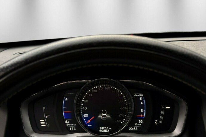 volvo-xc-60-bensin-2017-big-17
