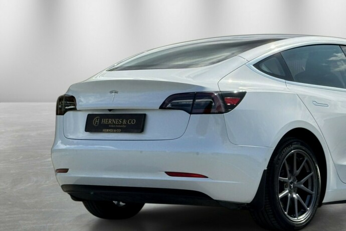 tesla-model-3-elektrisitet-2019-big-7