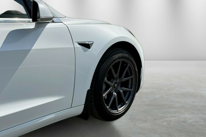 tesla-model-3-elektrisitet-2019-big-10