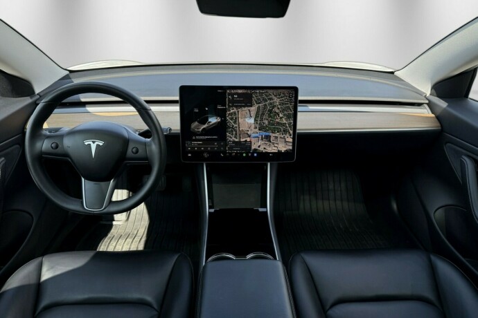 tesla-model-3-elektrisitet-2019-big-11