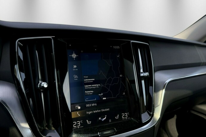 volvo-v60-diesel-2019-big-25