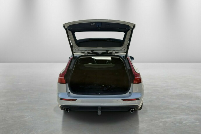 volvo-v60-diesel-2019-big-11