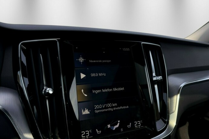 volvo-v60-diesel-2019-big-26
