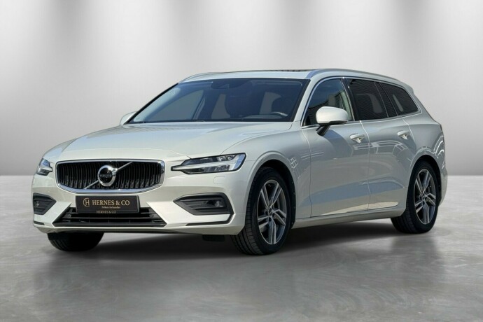 volvo-v60-diesel-2019-big-1