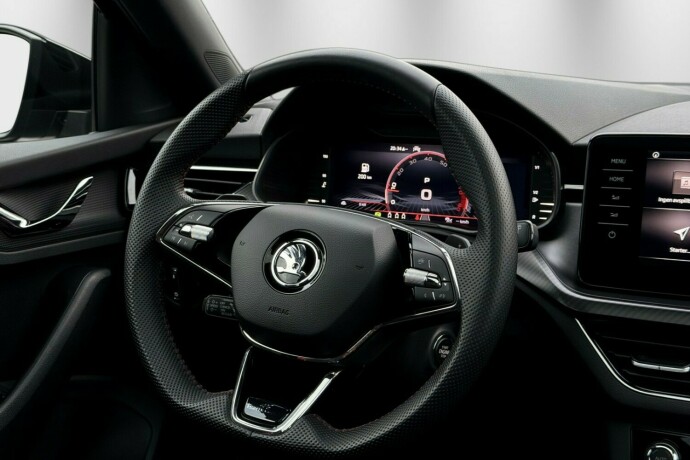 skoda-kamiq-bensin-2022-big-14