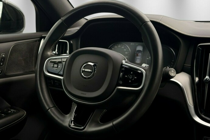 volvo-v60-elektrisitetbensin-2020-big-25