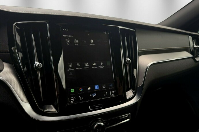 volvo-v60-elektrisitetbensin-2020-big-39