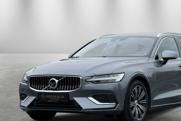 volvo-v60-elektrisitetbensin-2019-big-1