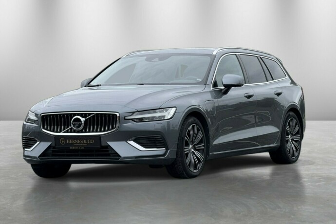 volvo-v60-elektrisitetbensin-2019-big-0