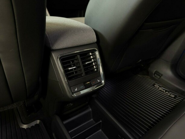 skoda-enyaq-elektrisitet-2025-big-17