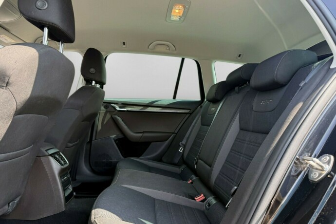 skoda-octavia-diesel-2018-big-29
