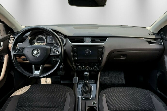 skoda-octavia-diesel-2018-big-12