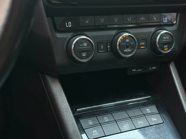 skoda-octavia-bensin-2016-big-19