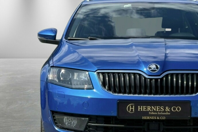 skoda-octavia-bensin-2016-big-3